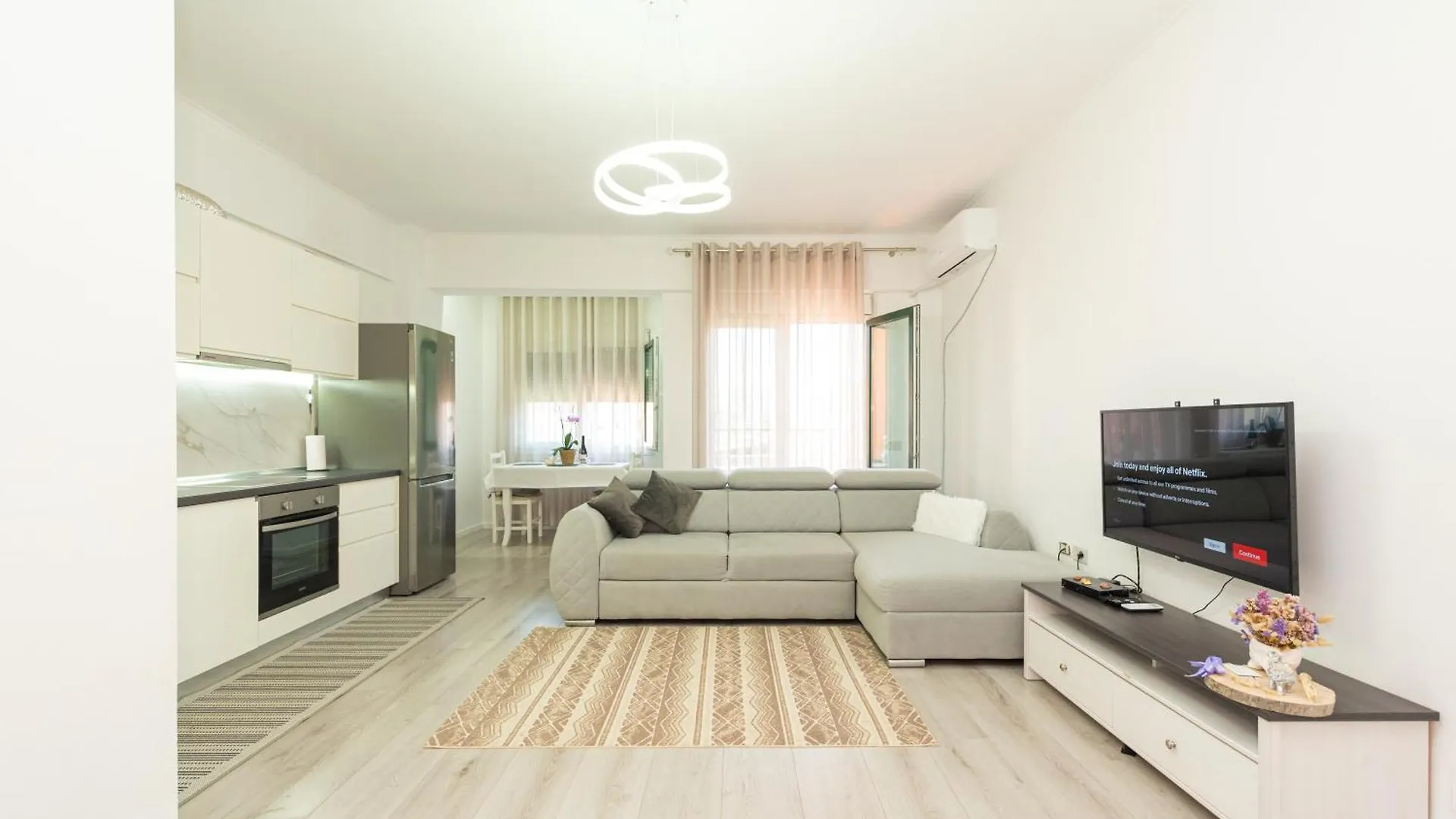 Siar Apartment Vlore