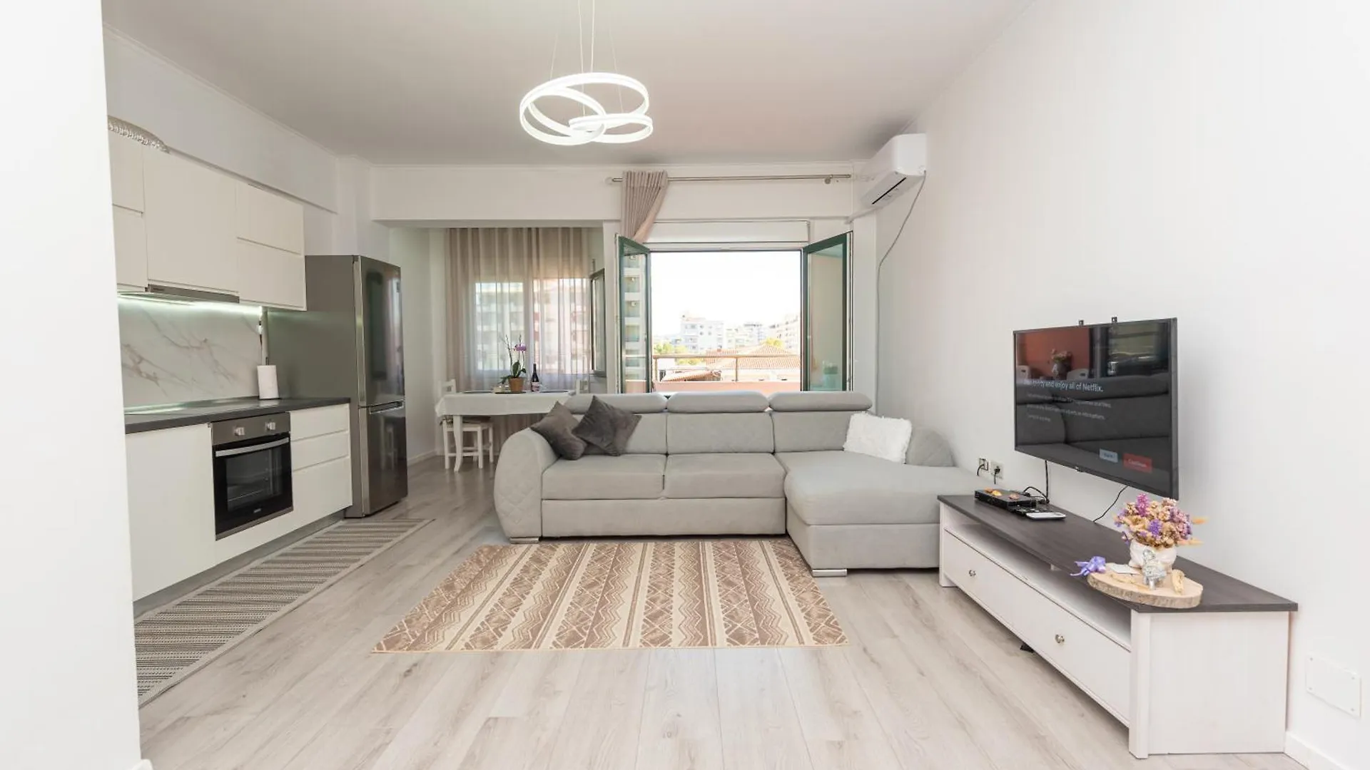 Siar Apartment Vlore Albania