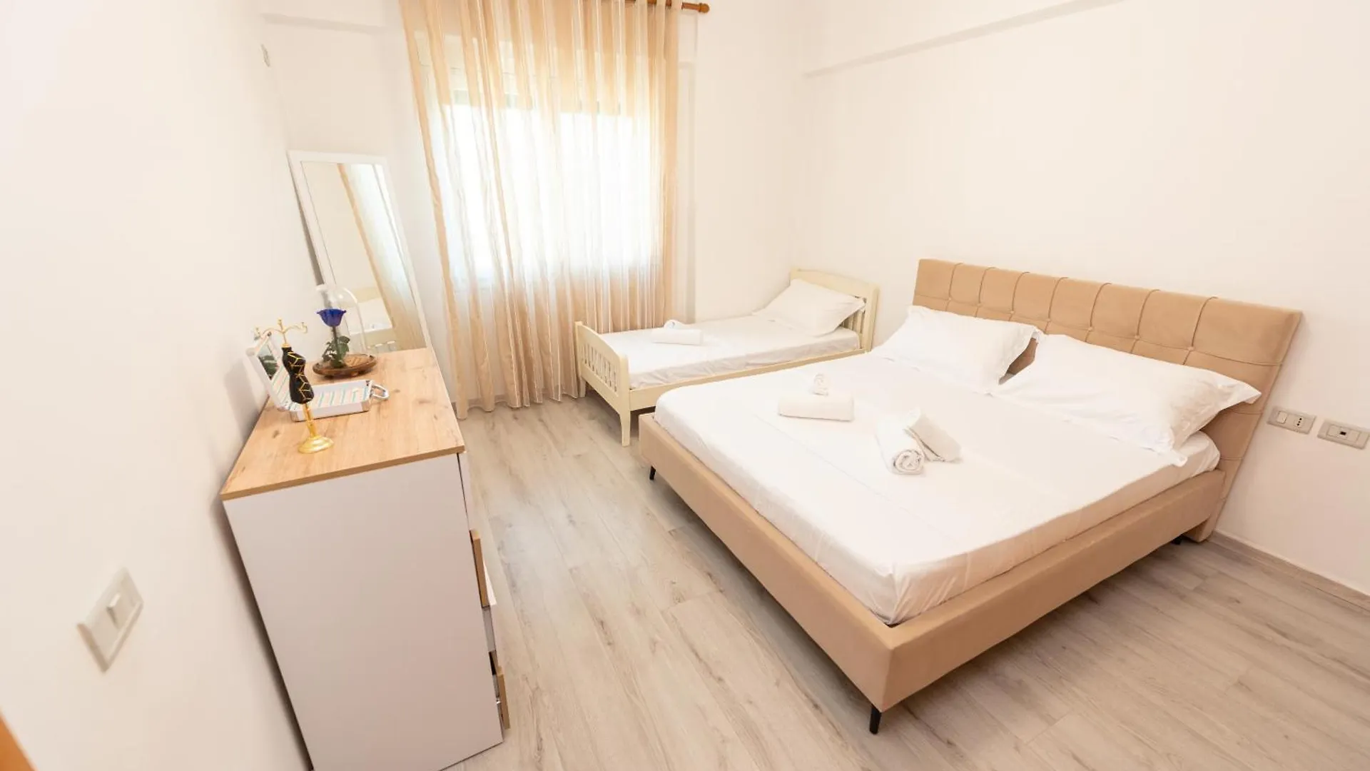 Siar Apartment Vlore