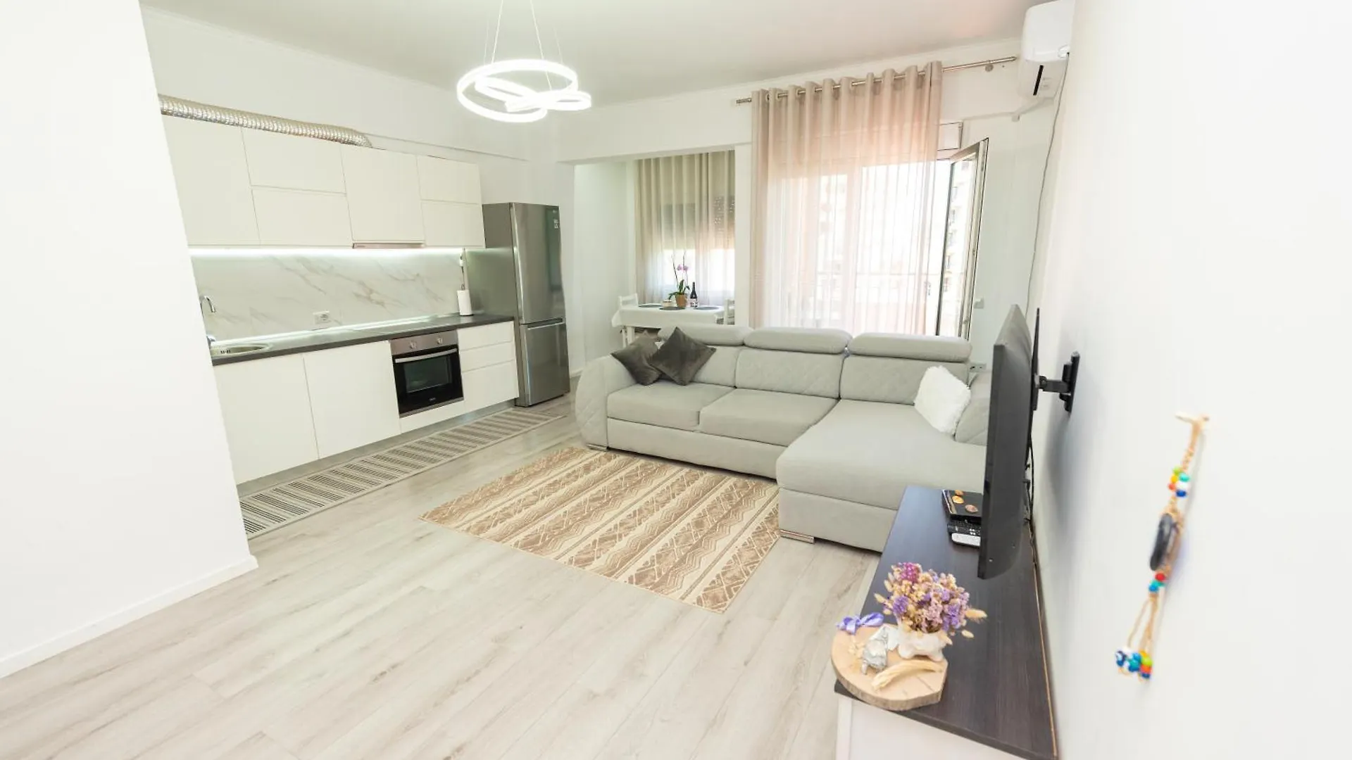 Siar Apartment Vlore